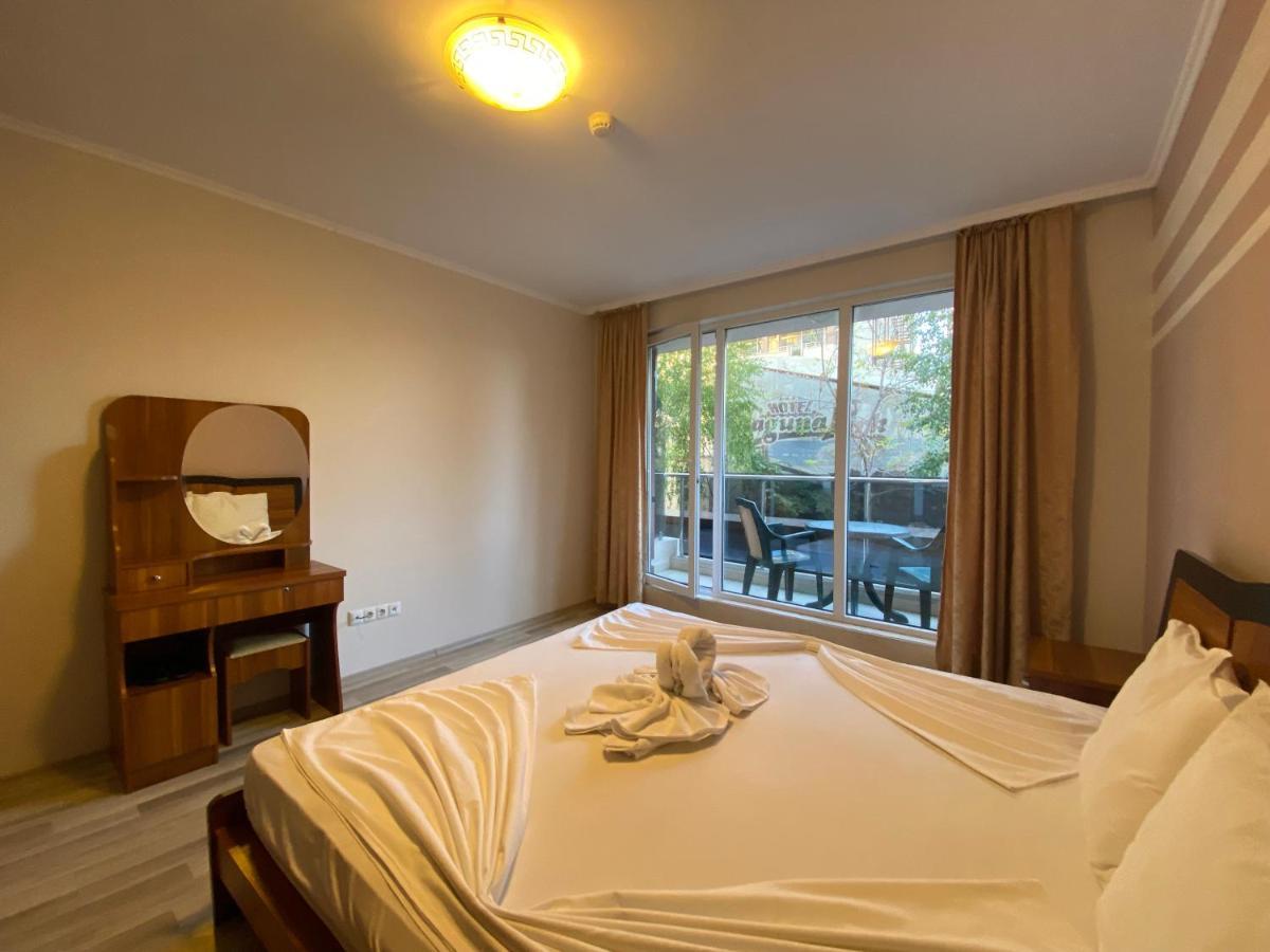 Admiral Plaza A1 Apartment Sluneční pobřeží Exteriér fotografie